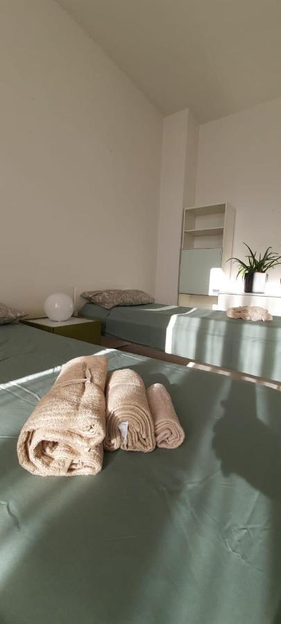Intero Appartamento Lgbtq+ Zona Loreto Milano Dış mekan fotoğraf