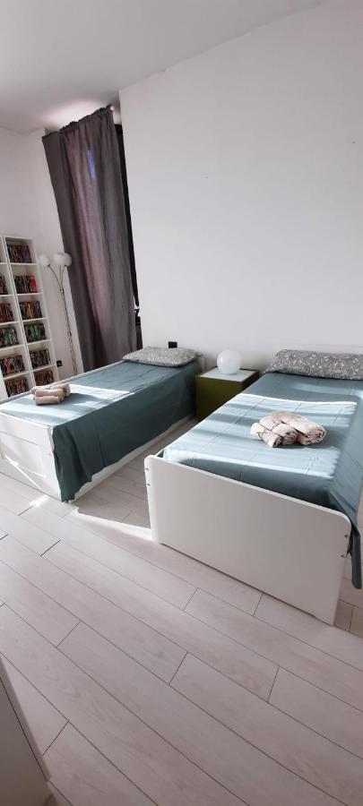 Intero Appartamento Lgbtq+ Zona Loreto Milano Dış mekan fotoğraf